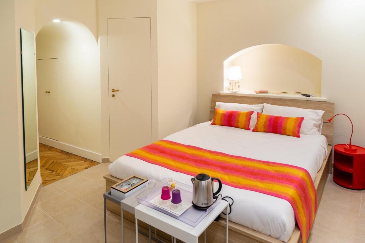 Bed and Breakfast Baru In Chiaia Neapel Exterior foto