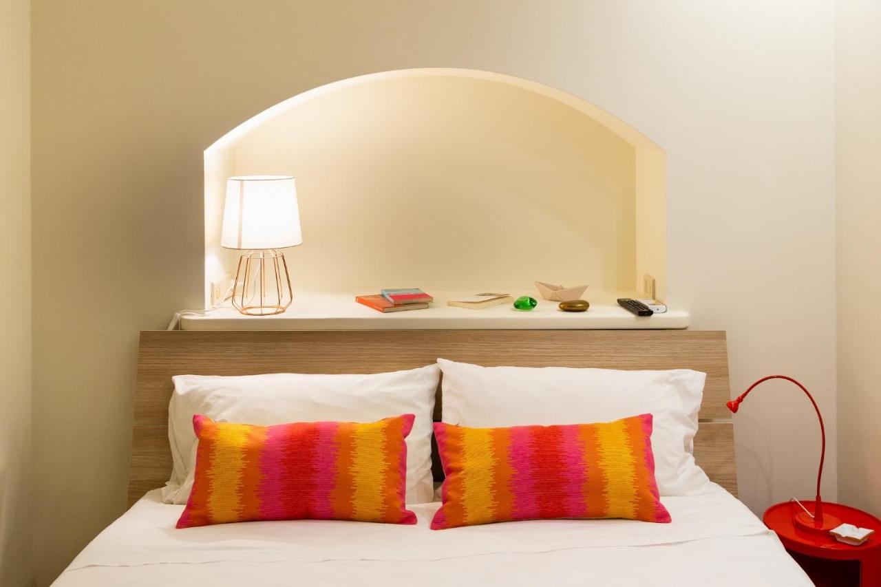 Bed and Breakfast Baru In Chiaia Neapel Exterior foto